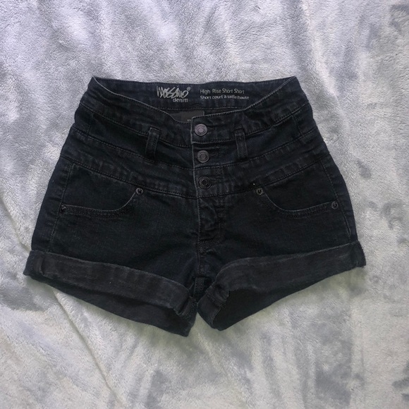Mossimo Supply Co. Pants - black high waisted shorts Mossimo Supply Co. Pants - black high waisted shorts